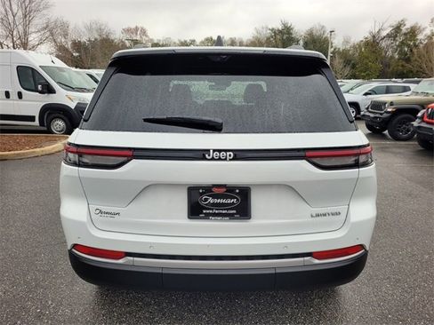 New 2026 Jeep Grand Cherokee Limited w/ Luxury Tech Group II image 12