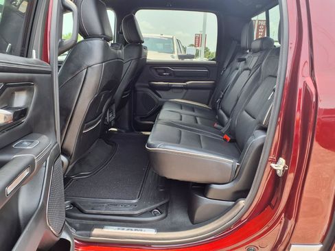 Used 2023 RAM 1500 Limited AWD/4WD image 9