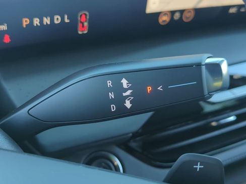 New 2026 Buick Enclave Avenir w/ Super Cruise Package FWD image 15