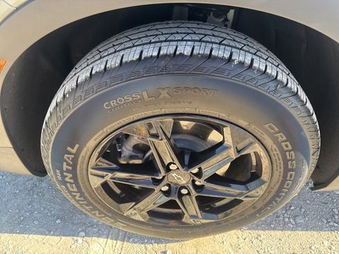 Used 2023 Chevrolet Blazer LT w/ Convenience Package image 25