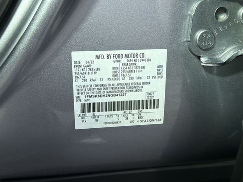 Used 2022 Ford Explorer XLT w/ Class IV Trailer Tow Package AWD/4WD image 40