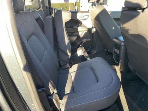 Used 2017 Chevrolet Colorado LT w/ LT Convenience Package image 25