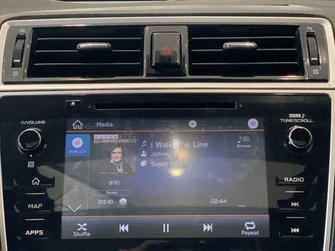 Used 2019 Subaru Outback 2.5i Limited AWD/4WD image 19