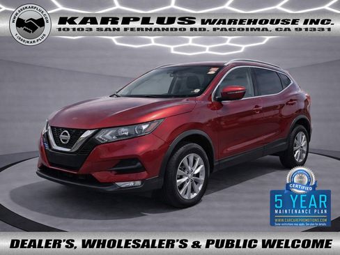 Used 2021 Nissan Rogue Sport SV image 1