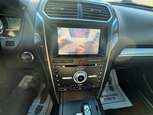 Used 2018 Ford Explorer Sport w/ Equipment Group 401A image 17