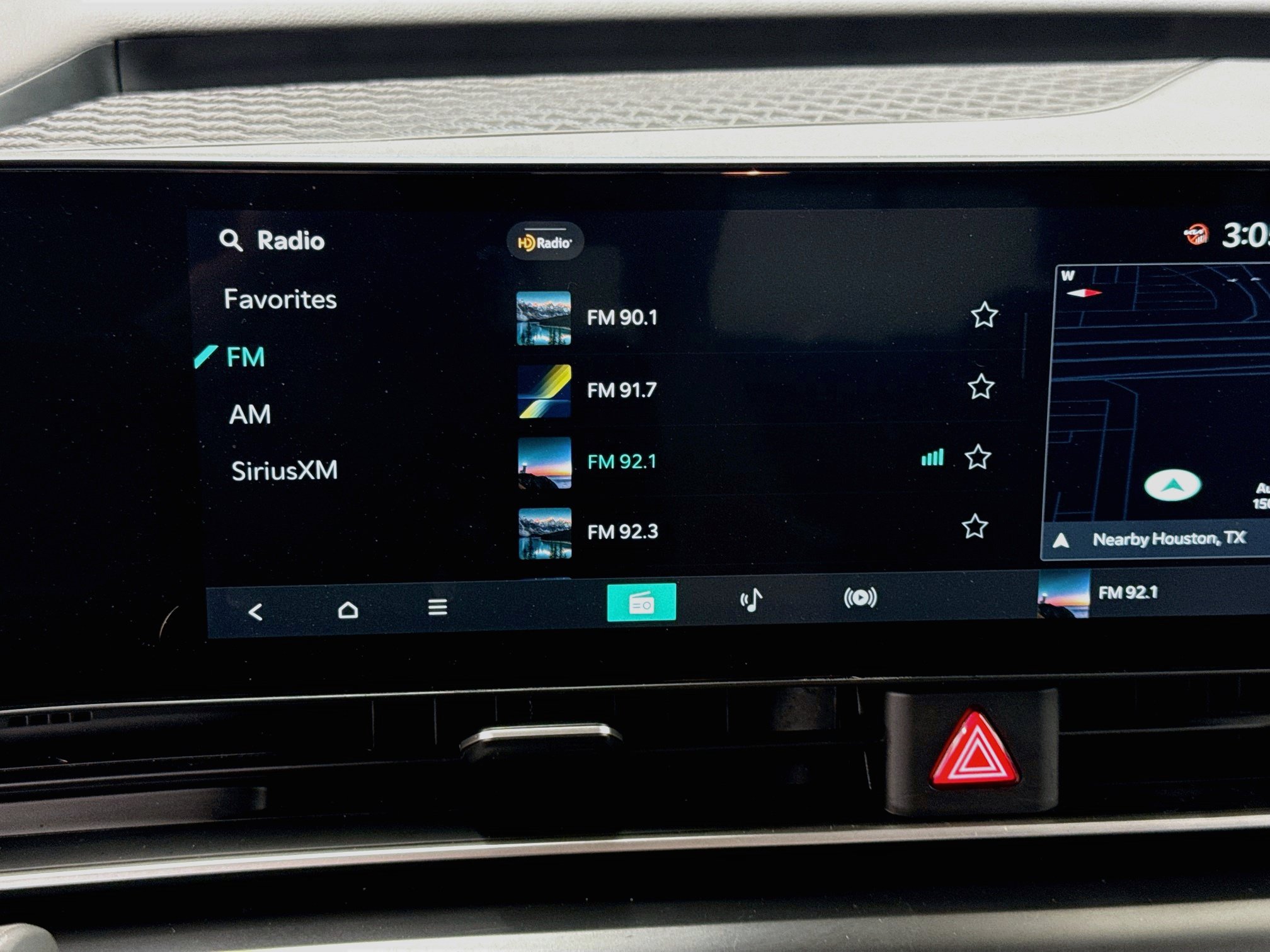 Used 2026 Kia Carnival LXS FWD image 21