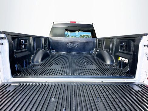 Used 2019 Ford F150 Platinum w/ Equipment Group 701A Luxury image 25