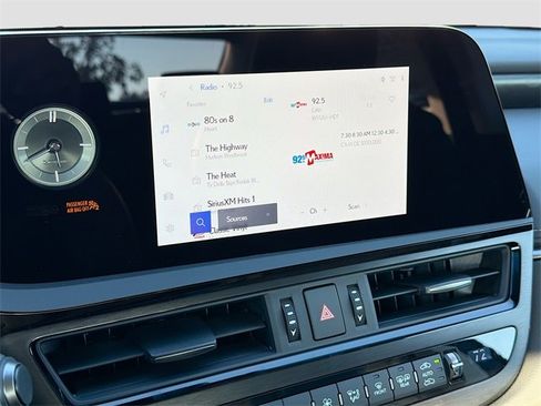 New 2025 Lexus ES 350 w/ Premium Package image 32