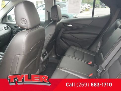 Used 2021 Chevrolet Equinox LT FWD image 41