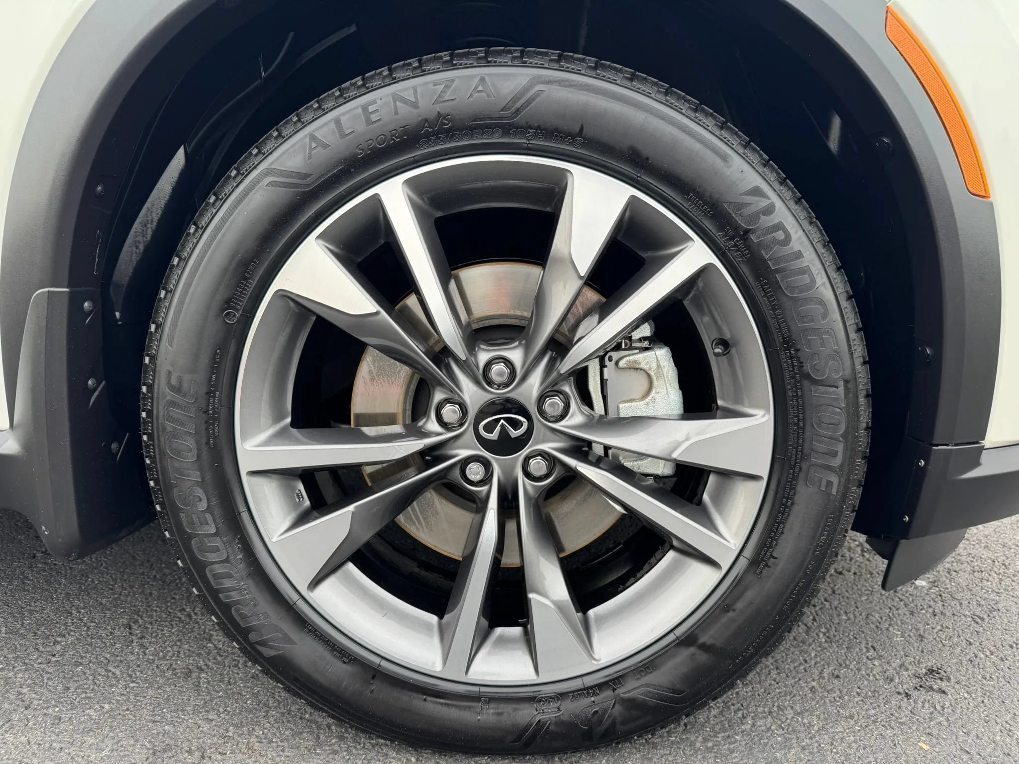 Used 2023 INFINITI QX60 Luxe w/ Vision Package AWD/4WD image 18