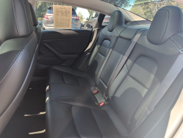 Used 2018 Tesla Model 3 Long Range RWD image 25