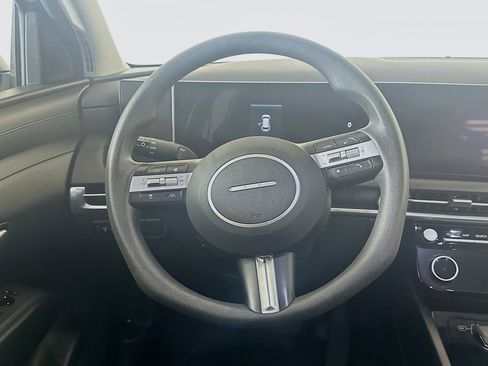 Used 2025 Hyundai Tucson SEL image 18