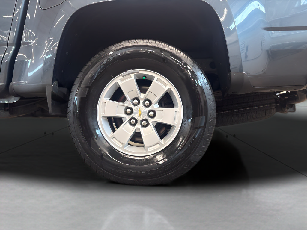 Used 2019 Chevrolet Colorado W/T w/ WT Convenience Package AWD/4WD image 24