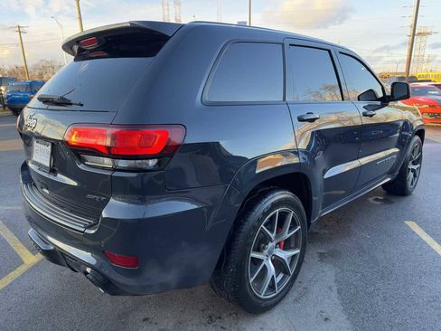 Used 2017 Jeep Grand Cherokee SRT image 5
