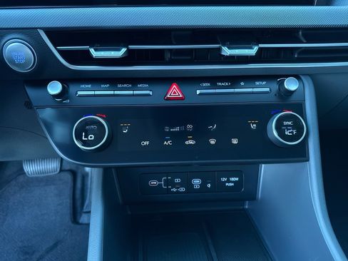 New 2026 Hyundai Sonata SEL image 9