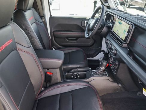 New 2026 Jeep Wrangler Unlimited Rubicon image 17