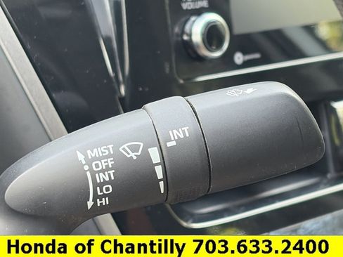 Used 2022 Toyota Camry LE FWD image 11