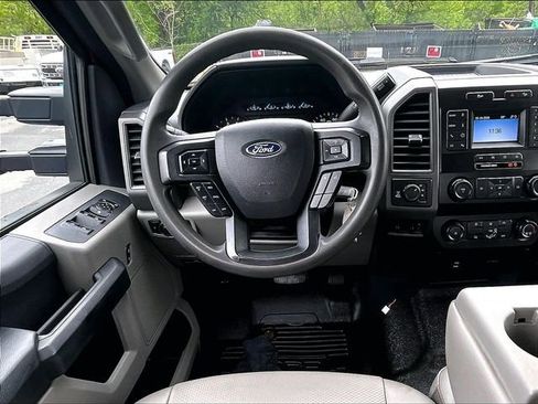 Used 2022 Ford F350 XL AWD/4WD image 5