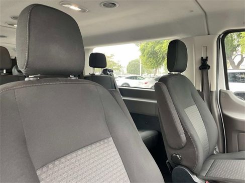 Certified 2022 Ford Transit 350 XLT image 36