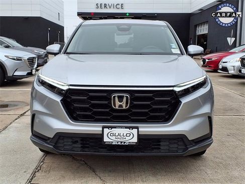 Used 2023 Honda CR-V EX image 3