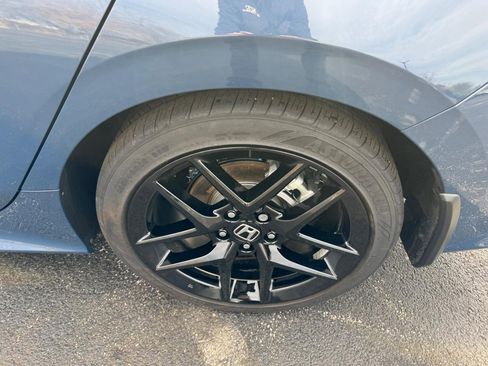 Used 2026 Honda Civic FWD Hybrid Sedan image 5