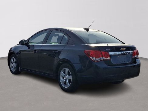 Used 2015 Chevrolet Cruze LT image 4