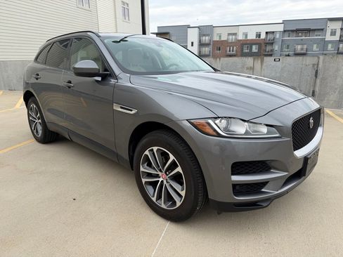 Used 2018 Jaguar F-PACE Premium AWD/4WD image 1