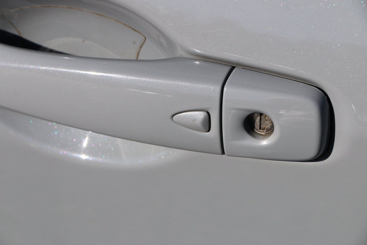 Used 2022 Nissan Kicks SR w/ Interior Electronics Package FWD image 15