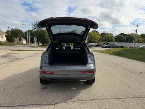 Used 2017 Audi Q3 2.0T Premium Plus w/ Premium Plus Package image 8