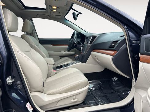 Used 2013 Subaru Outback 2.5i Limited w/ Moonroof Pkg image 10
