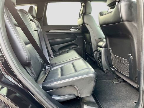 Used 2020 Jeep Grand Cherokee Limited image 26