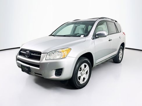 Used 2012 Toyota RAV4 4WD w/ Value Pkg image 3
