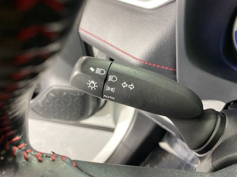 Certified 2021 Toyota RAV4 SE image 18