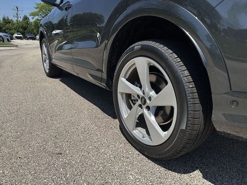 New 2026 Audi Q5 Premium Plus AWD/4WD image 3