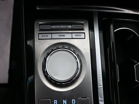 Used 2023 Genesis G80 2.5T image 11