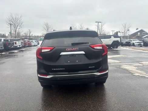 Used 2022 GMC Terrain Denali w/ Denali Premium Package image 7