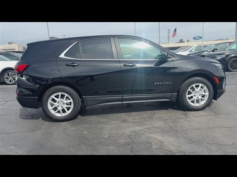 Used 2024 Chevrolet Equinox LT w/ LPO, Floor Liner Package image 9