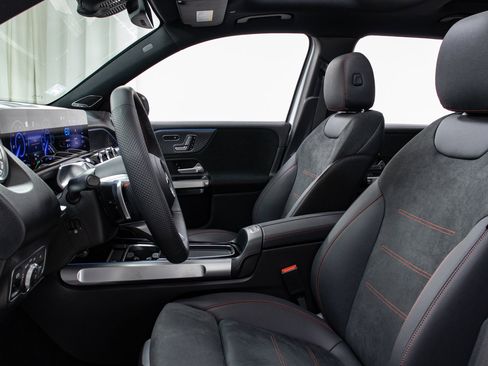 New 2024 Mercedes-Benz EQB 300 4MATIC image 15