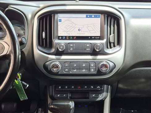 Used 2019 Chevrolet Colorado ZR2 AWD/4WD image 15