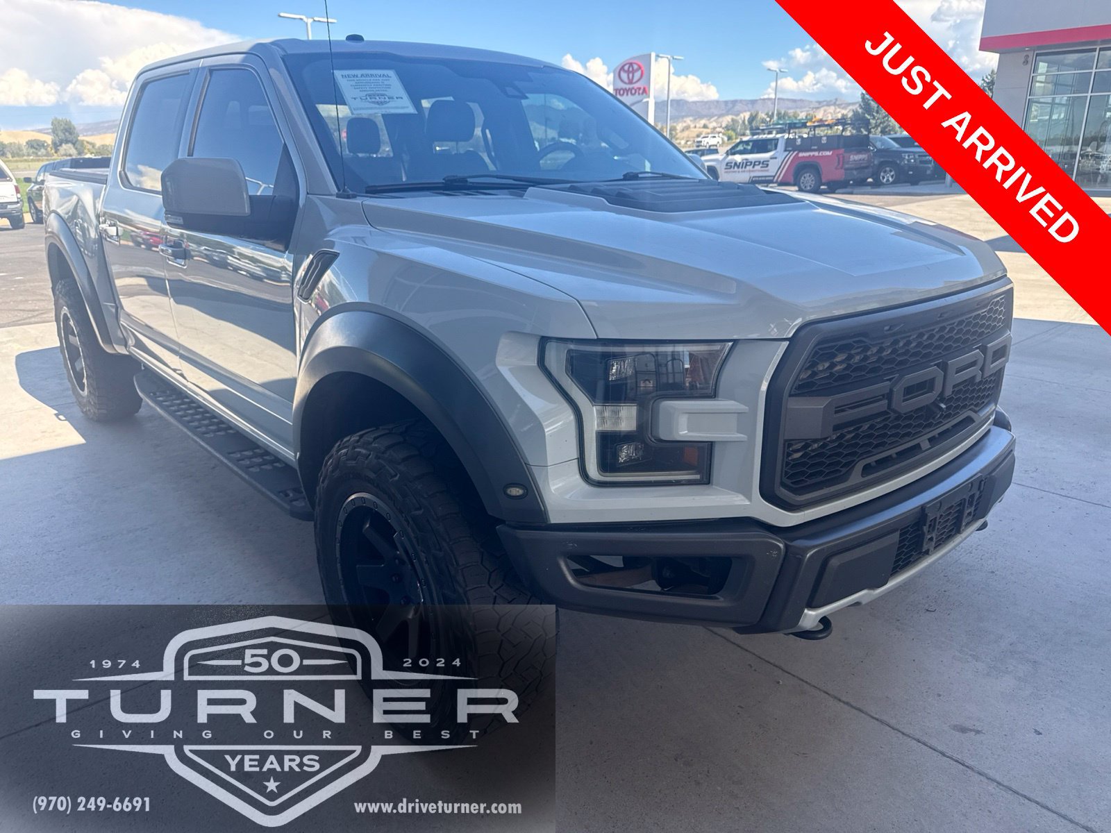 Used 2017 Ford F150 Raptor w/ Equipment Group 802A Luxury AWD/4WD image 1