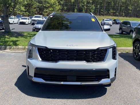 Used 2026 Kia Sorento S w/ S Panoramic Sunroof Package FWD image 2