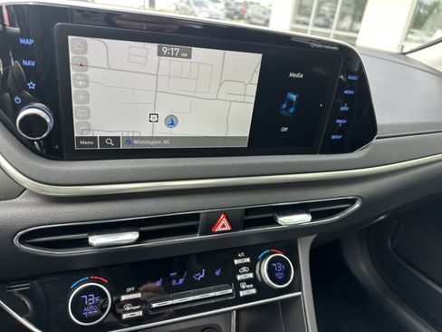 Used 2023 Hyundai Sonata SEL w/ Convenience Package FWD image 17