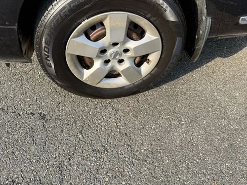 Used 2011 Nissan Rogue S AWD/4WD image 9