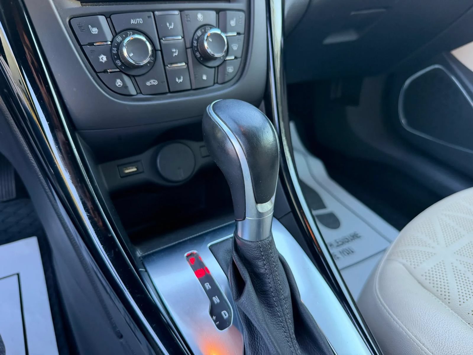 Used 2017 Buick Cascada Premium FWD image 16