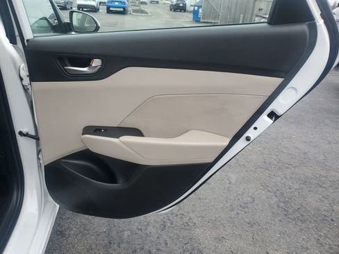 Used 2022 Hyundai Accent SE image 28