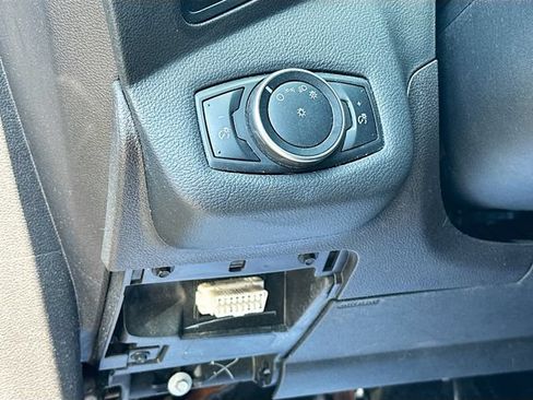 Used 2016 Ford Escape S FWD image 11