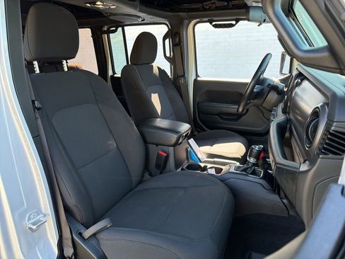 Used 2023 Jeep Wrangler Unlimited w/ Cold Weather Group AWD/4WD image 14