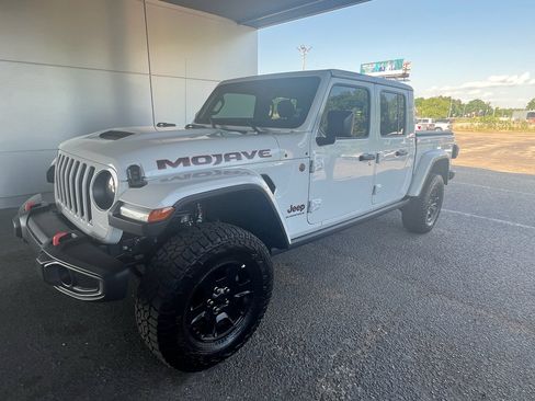 Used 2023 Jeep Gladiator Mojave w/ LED Lighting Group image 5