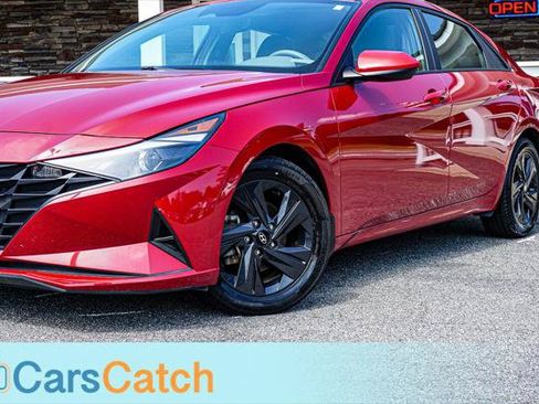 Used 2022 Hyundai Elantra SEL FWD image 6