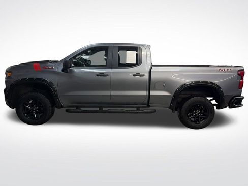 Used 2019 Chevrolet Silverado 1500 Custom Trail Boss image 2
